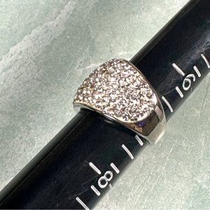 JCM stainless steel white and clear rhinestone ring in silver tone size 7